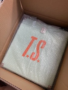 Taylor Swift The Life Of A Showgirl Vinyl Case IN HAND SHIPS TODAY🔥 Brand New ! - Picture 1 of 1