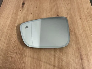 BMW 5 6 7 8 G11 G14 G30 G31 G32 F90 OEM Mirror glass LEFT Heating Dimming Zone - Picture 1 of 10