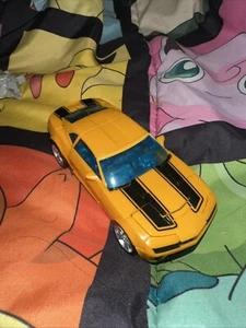 Transformers Movie Bumblebee - Picture 1 of 2