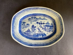 19th C. Antique Chinese Porcelain Blue and White Canton Serving Platter - Picture 1 of 6