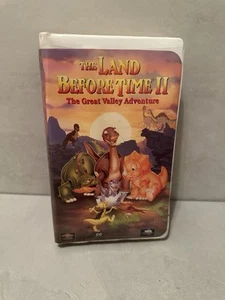 The Land Before Time II 2 "The Great Valley Adventure" - VHS 1994 Clamshell - Picture 1 of 3