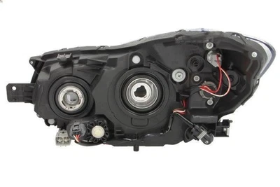 Headlight TYC 20-15911-05-2 for SUBARU XV (_GP_) 2 2012-2017 - Image 1 of 4