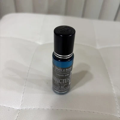 Óleo perfumado masculino Invictus Rollerball 12 ml - Imagem 1 de 2