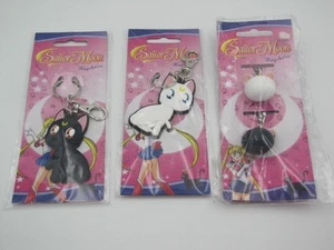 Lote de 3 Llaveros Sailor Moon, Goma Plana y Gatos Circulares - Imagen 1 de 8