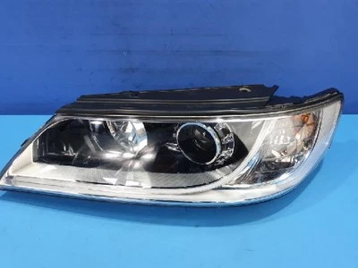 2011 Hyundai Azera The luxury Grandeur Left Xenon Headlight 921013L500 - Image 1 of 4