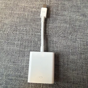 OEM Original Apple A1307 Mini DisplayPort to VGA Adapter, White (USED - Unknown) - Picture 1 of 10