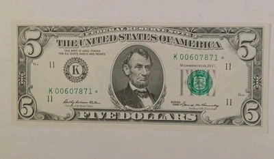 1969 $5 Star Note UNC Bill Dollar Dallas District Crisp Comes In Plastic Sleeve - Image 1 of 2