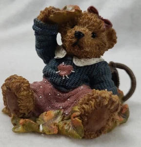 1999 Home Interiors Resin girl Bear Figurine with basket.  - Picture 1 of 6