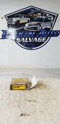 Chasis ECM Bolsa izquierda tablero superior 4 cilindros compatible con 00-04 SPECTRA 651132 Foto 1 de 2