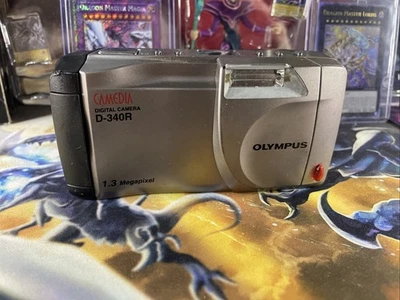 Olympus Camedia D-340R Digital Camera 1.3 Megapixel *For Part- Untested - Image 1 of 4