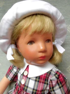 hart handgestopfte Käthe Kruse Puppe, ca. 35 cm, bespielt, Originalkleidung - Bild 1 von 8