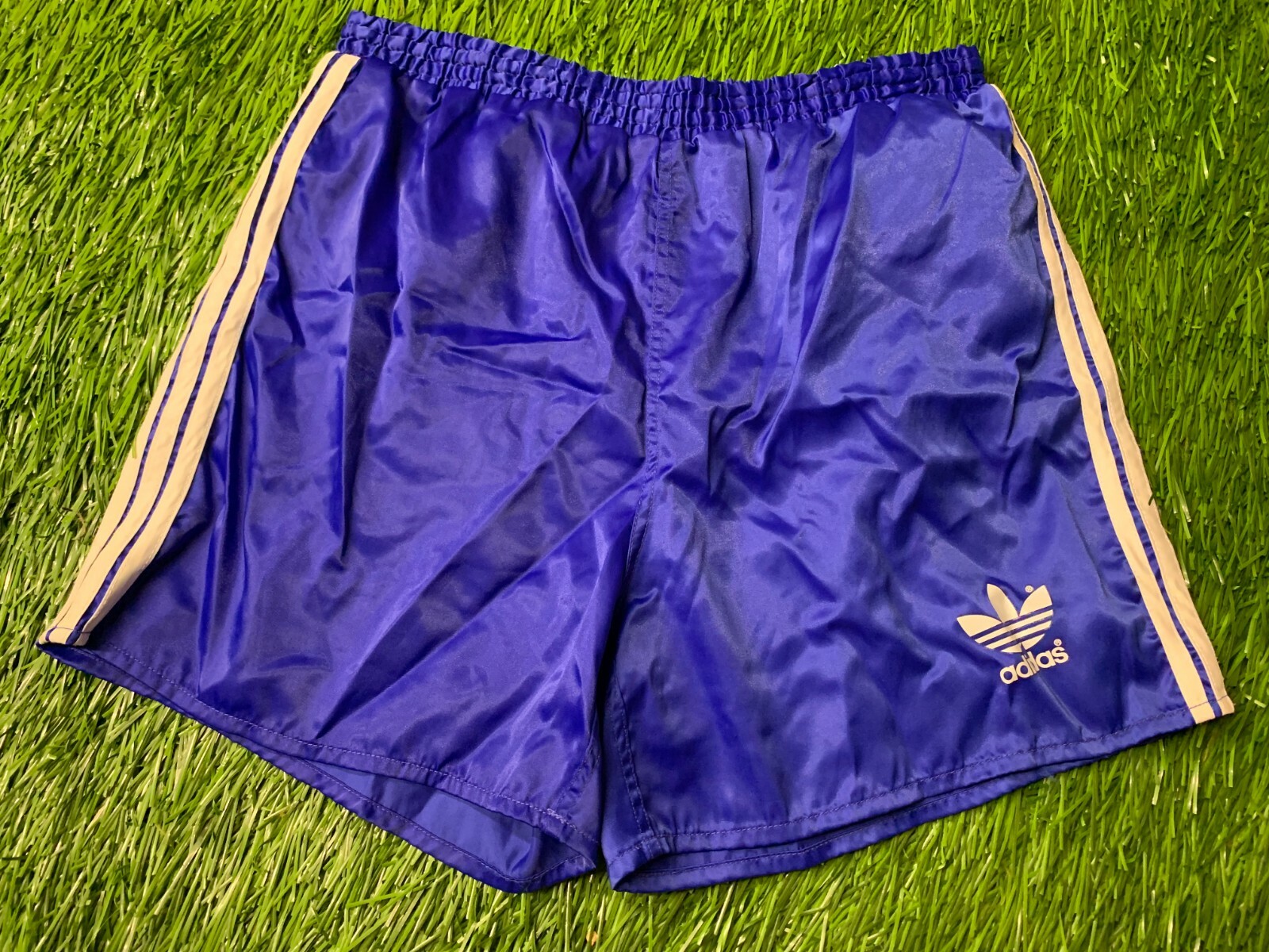 80 шорты. Шорты adidas ретро. Шорты adidas Vintage 2008,. Adidas shorts 80. Шорты adidas Винтаж.