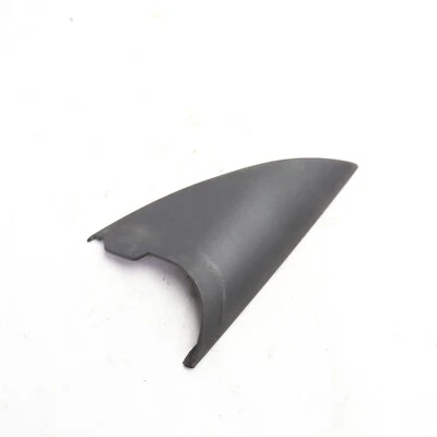 1998 - 2004 AUDI A6 ПРАВАЯ ПАССАЖИРСКАЯ ПЕРЕДНЯЯ ДВЕРЬ УГЛОВАЯ ОТДЕЛКА ОКНА 4B0857506 - Изображение 1 из 4