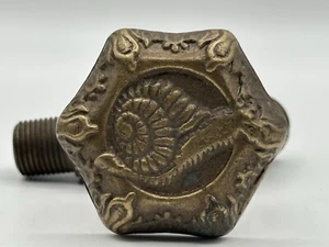 Solid Brass Snail 🐌 Water Spout Faucet Spigot Rustic Decor Garden 💧NOS 💧NEW - Picture 1 of 4