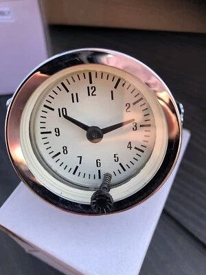 Kit Car Smiths Type 52mm car clock Magnolia With Chrome Rim Illuminated - Image 1 of 3