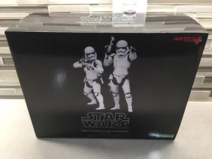 Star Wars FIRST ORDER STORMTROOPER TWO PACK Kotobukiya 1/10 Scale ArtFX+ New - Picture 1 of 10