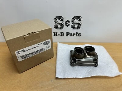 Genuine Harley-Davidson Milwaukee-Eight Smoked TAPPET / LIFTER COVER 25701095 - image 1 of 2