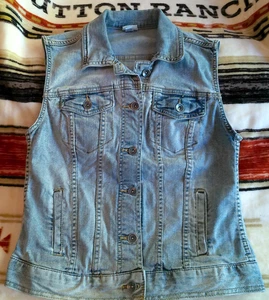 MERONA GRÖSSE S JEANSWESTE DISTRESSED BY DESIGN KRAGEN TASCHEN LOGO KNÖPFE 2015 - Bild 1 von 7