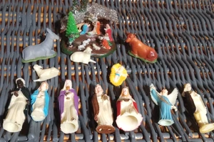 Weihnachtskrippe Konvolut Jesus Vintage Maria Josef Tiere Könige Kunststoff - Bild 1 von 11