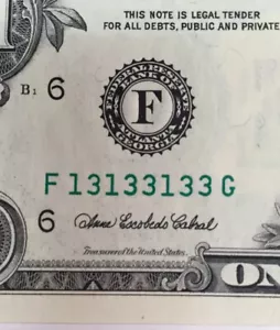 Uncirculated 2003A $1.00 FRN FANCY BINARY SERIAL NUMBER F13133133G - Foto 1 di 7