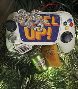 Controlador de videojuegos Hallmark PlayStation 2025 con aperitivos adorno de árbol de Navidad - Imagen 1 de 1