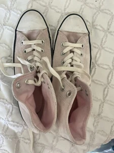 Pink Velvet Women’s Converse High Tops Size 9 - Picture 1 of 5