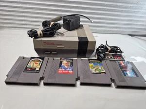 Original Nintendo NES 001 Console Bundle Lot with 4 Games,1 Controller Tested - Picture 1 of 16