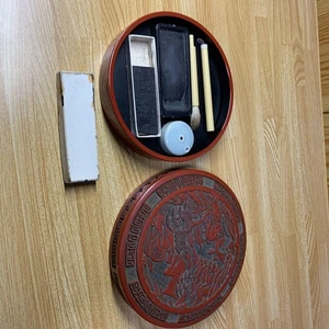 Juego de mini piedra de tinta de mesa rojo vintage Suzuri Sumi Grinder herramienta de caligrafía - Imagen 1 de 3