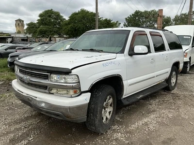 AC Condenser Fits 00-13 SUBURBAN 2500 847521 - Image 1 of 4
