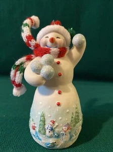 Hallmark 2021 Snowtop Lodge Whittaker Q. Snowden KOC Event Exclusive - Repaint - Bild 1 von 8