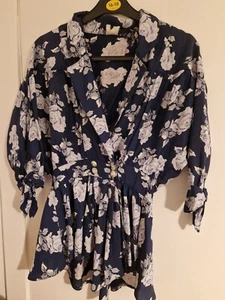 Vintage blouse 80s does 30s 40s 50s wrapped around peplum in blue with flowers - Picture 1 of 8