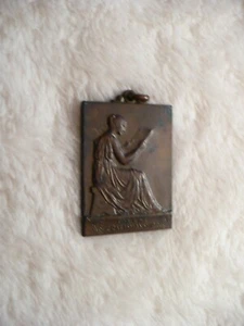 WM- ANTIQUE FOR FINE CRAFTSMAN 1915 SCHOOL ART LEAGUE NYC PENDANT   #50974 - Picture 1 of 12