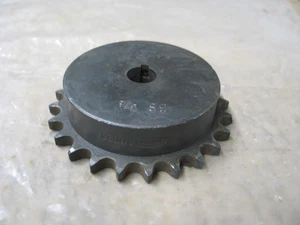 MARTIN 40B24 PIGNONE 5/8 ANSI #40 24 DENTI FORO 5/8" 3/16" KW P9968 - Foto 1 di 3