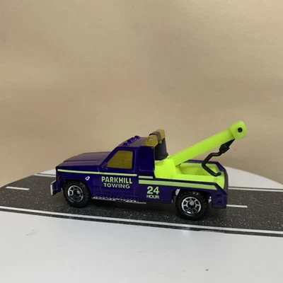 1994 Matchbox #51 GMC Wrecker Tow Truck Purple/Green Parkhill Towing NM - Image 1 of 4