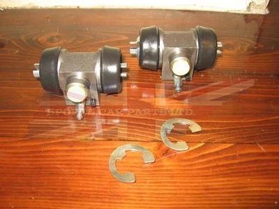 Par de cilindros de rueda trasera nuevos para MGB 1963-1980 marca Lockheed hechos en Europa Foto 1 de 2