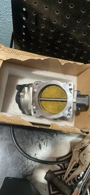 Cuerpo de acelerador remanufacturado 977-557 Dorman para modelos Ford/Lincoln Foto 1 de 4