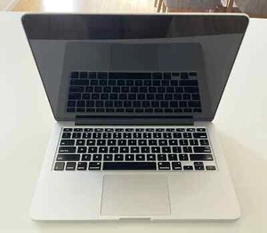 Macbook Pro Retina Display Model A1502 Apple Laptop Genuine Authentic - Picture 1 of 3