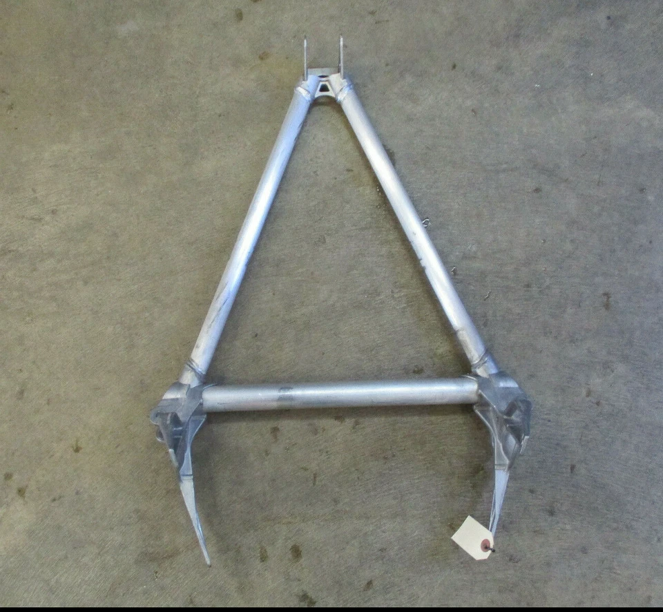 Ski doo 2013 REV XR GSX SE 1200 передняя рама член 800R MXZ TNT 12 13 B поддержка - Изображение 1 из 1