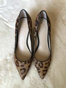 marc fisher leopard heels