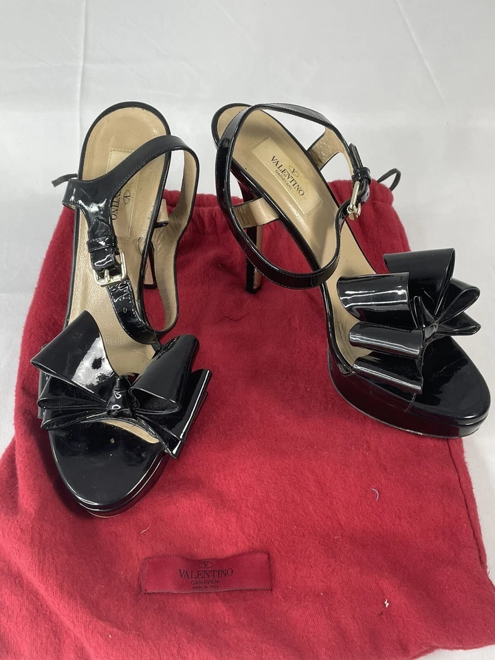 Sandalias para mujer Valentino Garavani talla EU 37 US 7 cuero lazo tacón cuero - Foto 1 de 4