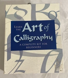 Lernen Sie die Kunst der Kalligrafie: Ein komplettes Set für Anfänger von Barnes & Noble - Bild 1 von 5