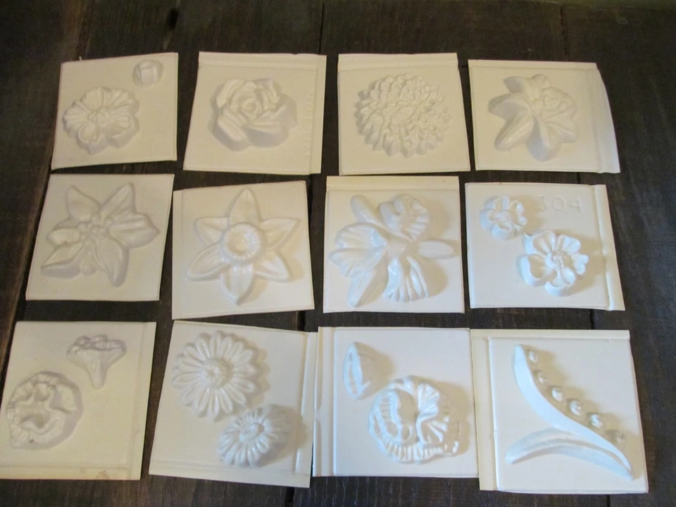 Molde de caramelo o cerámica Wilton flores de plástico de colección lote-12 rosa margarita narciso Foto 1 de 2