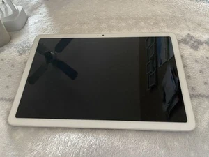 Google Pixel Tablet (256GB) Porcelain With Charging Speaker Dock - Picture 1 of 21