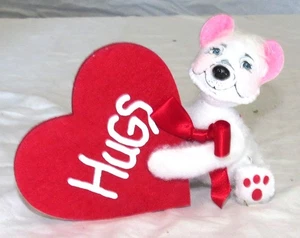 Annalee Anna Lee Valentine’s Day 2018 6” Bear Hugs - Picture 1 of 2