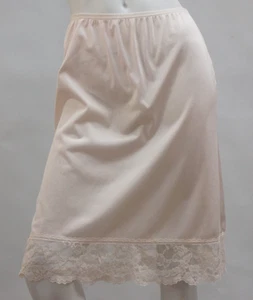 Vintage Lace Trim Nylon Slip Skirt By Vassarette Size Small Cottagecore Boho - Picture 1 of 7