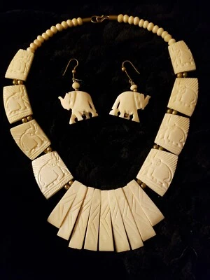 ¡Raro! Hermoso Juego de Collar/Pendientes Vintage Tallado a Mano Hueso de Ganado Bovino 20" Foto 1 de 4