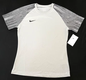 NWT 2022 NIKE Dri-Fit US Academy Womens Medium Wolf Gray SS Soccer Jersey DH8232 - Picture 1 of 8