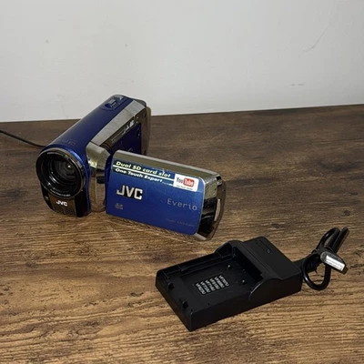JVC Everio GZ-MS120AEK Handheld Camcorder Video Camera, Blue w/ Charger -Working - Image 1 of 4