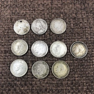 10 British Silver Three Pence Coins 3d's - King George Etc 1901-1941 - As Seen - Foto 1 di 24