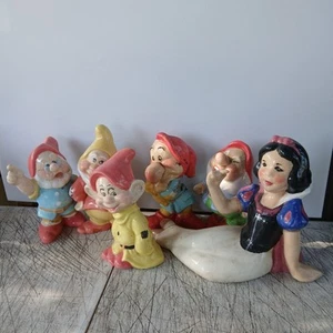 Vintage Large Walt Disney Snow White and Five Dwarfs Figures - Picture 1 of 6